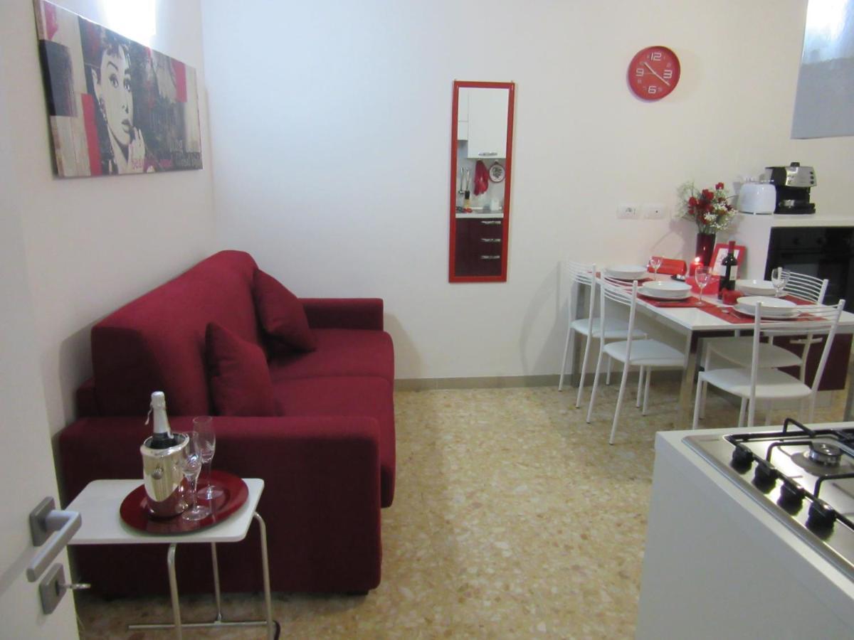 I Gioielli Di Perugia - Palazzo 1 - Via Deliziosa - Alloggi E Camere In Centro Storico Ngoại thất bức ảnh